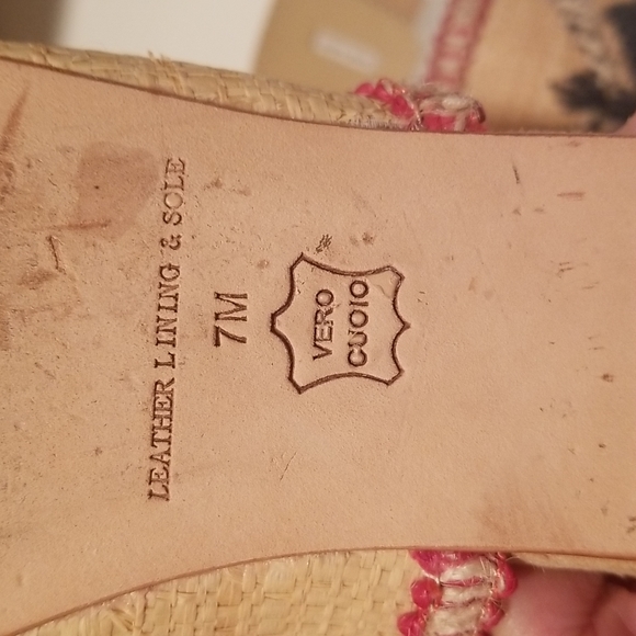 LEON MAX NATURAL EMBROIDERED SLIDES - Picture 6 of 7